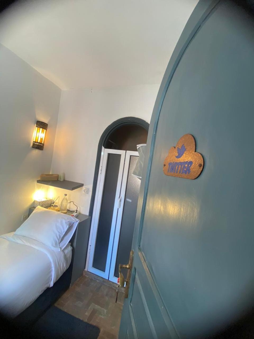 Tweets Hotel Ес-Сувейра Екстер'єр фото
